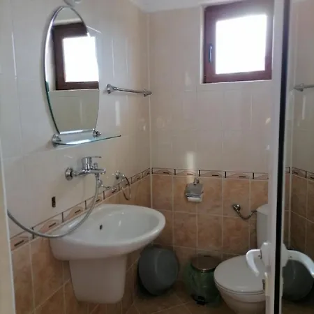 Ivet Guest - ゲストハウス オブゾー