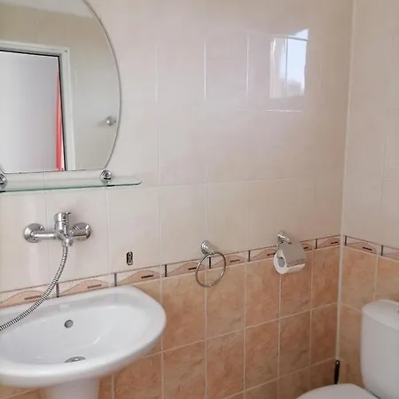 Къща за гости ивет *