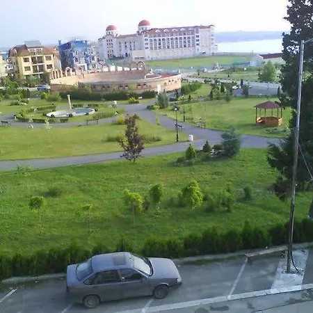 Πανσιόν Ivet Guest - *