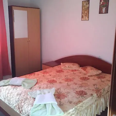 ゲストハウス Ivet Guest -