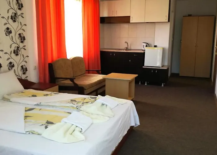 Gasthof Ivet Guest - *