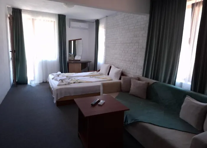 Ivet Guest - بيت ضيافة *